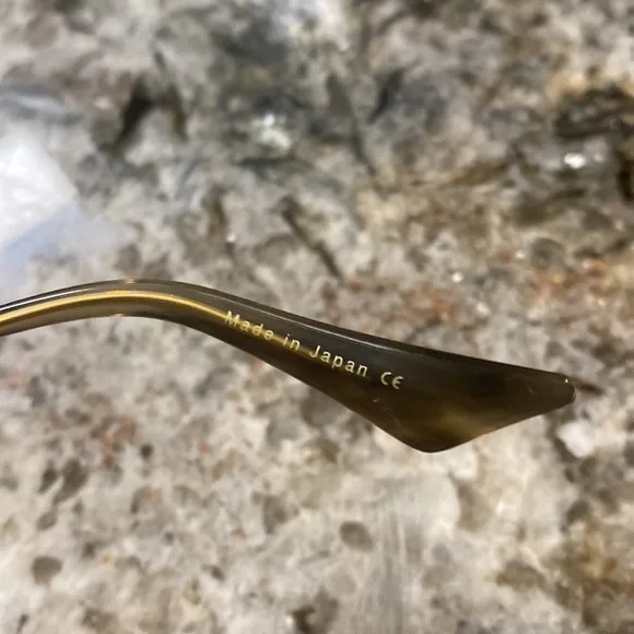 Dita Stormy Women’s Sunglasses - Picture 3 of 12